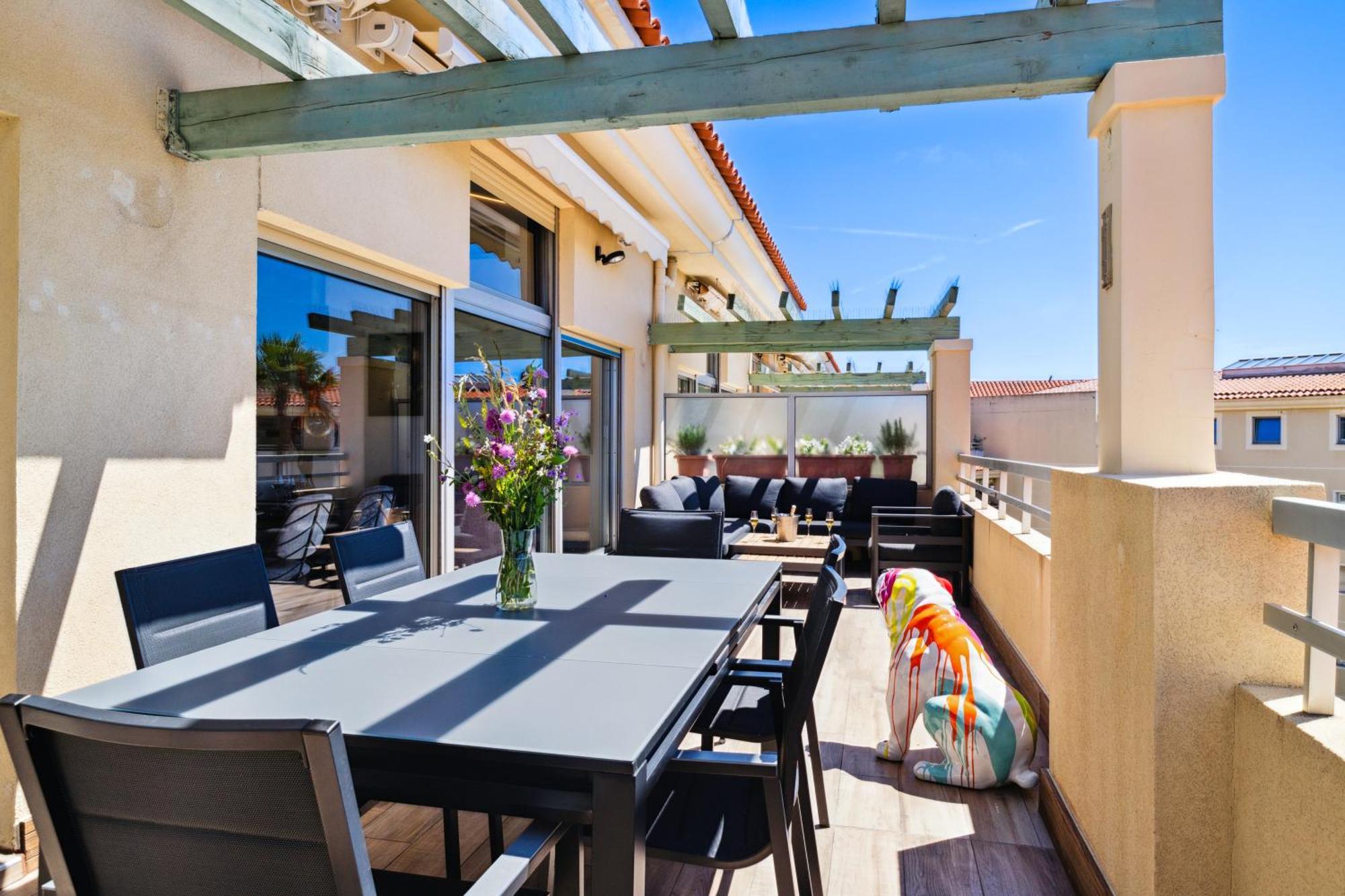 Duplex Villa Les Pins 89M2 Et Terrasse 30M2 Antibes Exterior photo